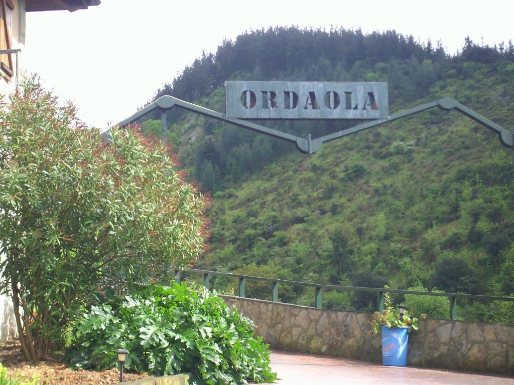 Agroturismo Ordaola アロンソテギ エクステリア 写真